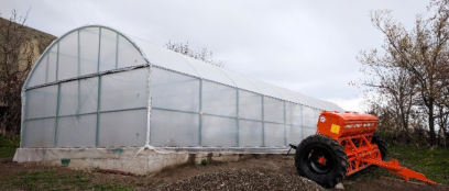 Zorakan greenhouse