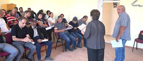Training for farmers and members of cooperatives